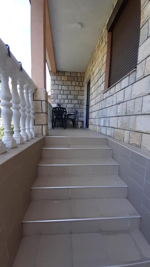 Apartman Mira&Ahmet Stolac Esterno foto