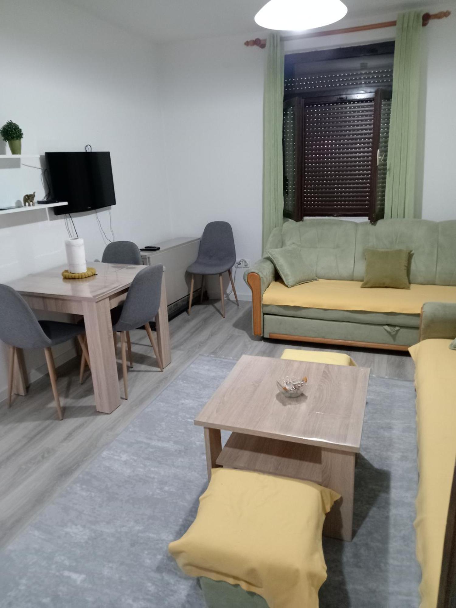 Appartamento Apartman Mira&Ahmet Stolac Esterno foto